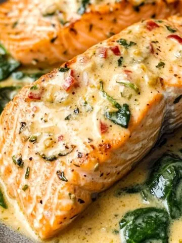 Homemade Marry Me Salmon with creamy sundried tomato sauce